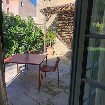 مبيت وإفطار LʼIsle-sur-la-Sorgue La Chapelle Sur La Sorgue المظهر الخارجي الصورة