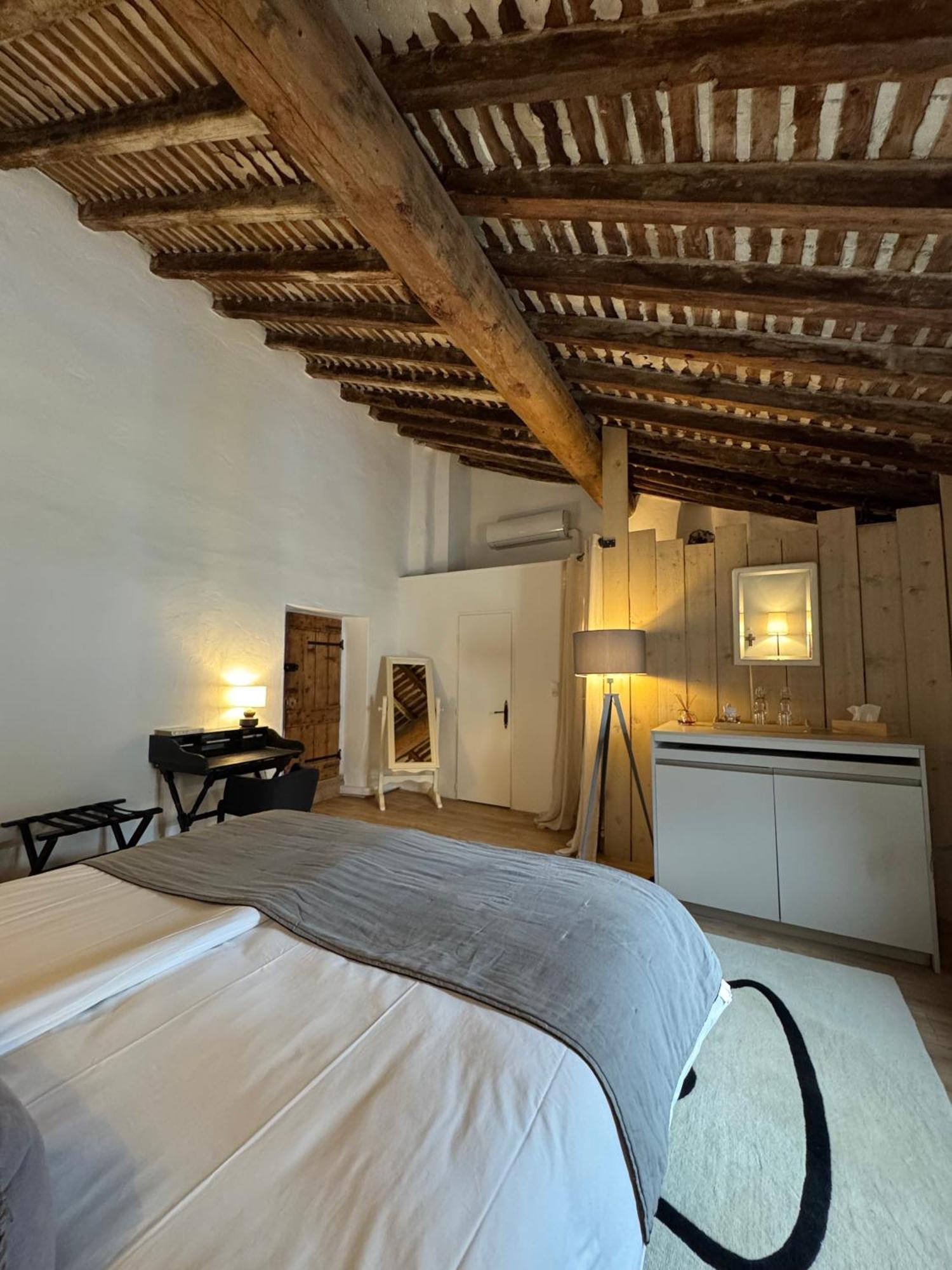 مبيت وإفطار LʼIsle-sur-la-Sorgue La Chapelle Sur La Sorgue المظهر الخارجي الصورة
